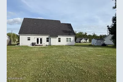 310 Murphy Drive, Jacksonville, NC 28540 - Photo 2
