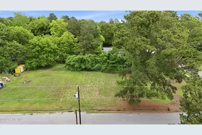 100 Queen Street, Tabor City, NC 28463 - Photo 8