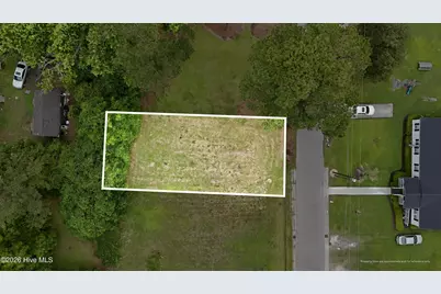 100 Queen Street, Tabor City, NC 28463 - Photo 1