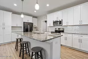 101 Hanover Ct, Clayton, NC 27527 - Photo 4