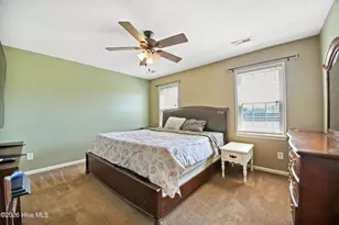 200 Essex Ct, Richlands, NC 28574 - Photo 16