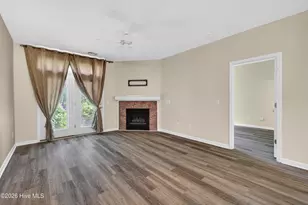 1034 Avenshire Cir, Wilmington, NC 28412 - Photo 6