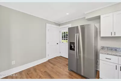 319 W Grubb Street, Hertford, NC 27944 - Photo 18