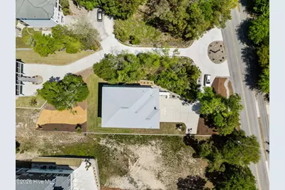 10508 Coast Guard Road, Emerald Isle, NC 28594 - Photo 20