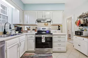 712 Conifer Cir, Jacksonville, NC 28540 - Photo 16