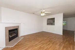 104 Spring Meadow Cir, Jacksonville, NC 28546 - Photo 2