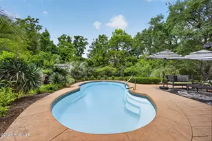 707 E Moore St, Southport, NC 28461 - Photo 6