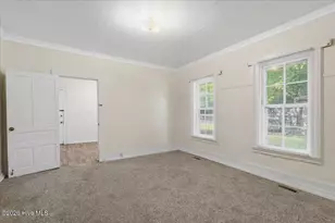 501 N Raiford St, Selma, NC 27576 - Photo 12