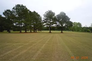 170 Colonial Dr, Tabor City, NC 28463 - Photo 1