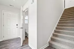 2116 Montalvan Dr, Greenville, NC 27834 - Photo 10