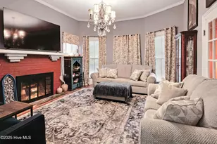 207 S Walker St, Burgaw, NC 28425 - Photo 6