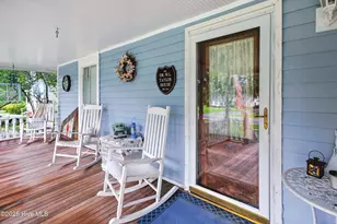 207 S Walker St, Burgaw, NC 28425 - Photo 4
