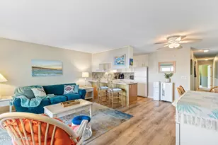 1008 Canal Dr, Carolina Beach, NC 28428 - Photo 10