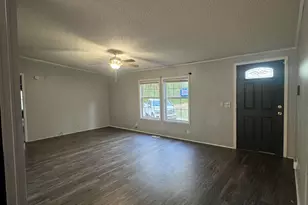 210 Haws Run Rd, Jacksonville, NC 28540 - Photo 2