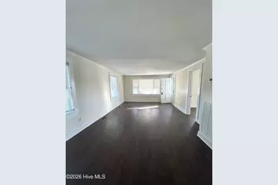 1212 Fisher Street, Morehead City, NC 28557 - Photo 2