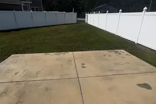 2304 Chavis Dr, Greenville, NC 27858 - Photo 2