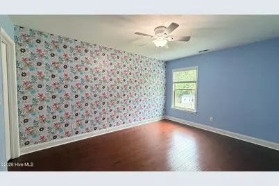 304 Vilas Way S, Jacksonville, NC 28546 - Photo 20