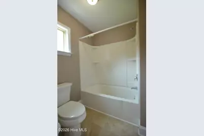304 Vilas Way S, Jacksonville, NC 28546 - Photo 14