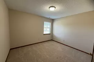 102 Pete Jones Rd, Richlands, NC 28574 - Photo 8