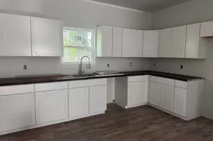 231 Barbara Ave, Midway Park, NC 28544 - Photo 2