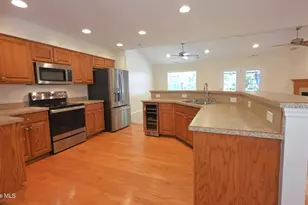 120 Hilda Dr, New Bern, NC 28562 - Photo 4