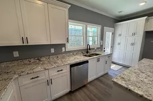532 Hillman St, Warrenville, SC 29851 - Photo 6