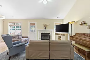 104 Chestnut Ct, Jacksonville, NC 28546 - Photo 4