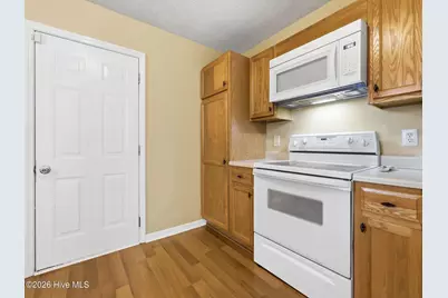 104 Chestnut Court, Jacksonville, NC 28546 - Photo 14