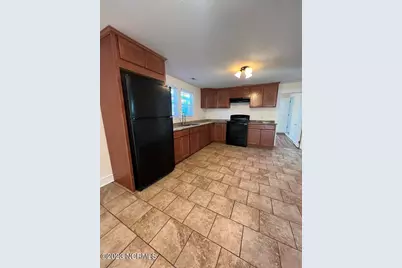 411 S 16th Street, Wilmington, NC 28401 - Photo 2
