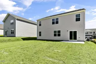 1128 Aviator Ln, Ayden, NC 28513 - Photo 4