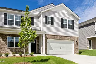 1128 Aviator Ln, Ayden, NC 28513 - Photo 2