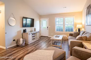 907 Brewster Ln, Wilmington, NC 28412 - Photo 6