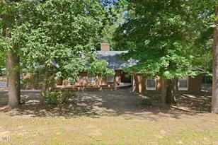 225 Churchill Dr, Greenville, NC 27858 - Photo 4