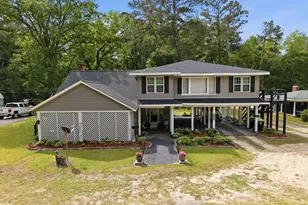 1011 W Main St, Williamston, NC 27892 - Photo 2