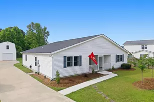 94 Evergreen Dr, Hubert, NC 28539 - Photo 2
