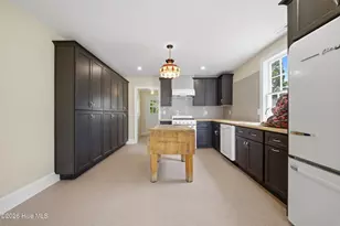 903 N Oakum St, Edenton, NC 27932 - Photo 6