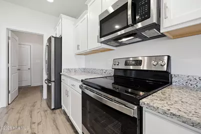 103 Jackson Heights, Jacksonville, NC 28546 - Photo 16