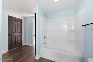 707 N B St, Bridgeton, NC 28519 - Photo 18