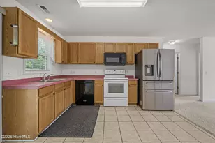 4374 Ritz Cir, Shallotte, NC 28470 - Photo 10