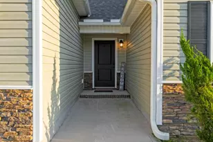 310 James Hedrick Ct, Jacksonville, NC 28540 - Photo 2