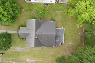 304 Halifax St, Williamston, NC 27892 - Photo 48