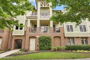 561 Garden Terrace Dr, Wilmington, NC 28405 - Photo 1