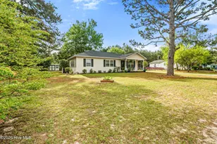 103 Fullers Wy, Aberdeen, NC 28315 - Photo 2