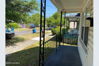 1011 S 7th Street, Wilmington, NC 28401 - Photo 4