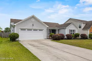 230 Belvedere Dr, Holly Ridge, NC 28445 - Photo 2