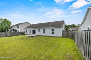 230 Belvedere Dr, Holly Ridge, NC 28445 - Photo 36