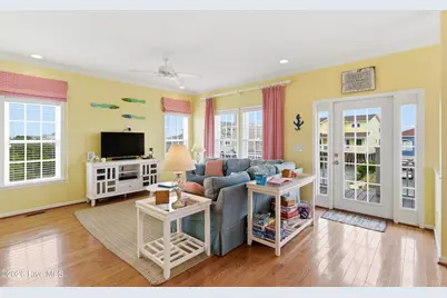 840 Ocean Boulevard W, Holden Beach, NC 28462 - Photo 4