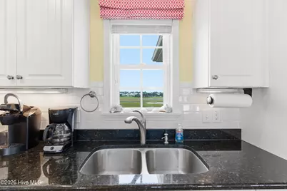 840 Ocean Boulevard W, Holden Beach, NC 28462 - Photo 10