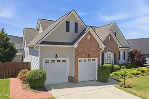 3705 Gloucester Dr W, Wilson, NC 27893 - Photo 2