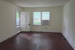 2711 E 2nd St, Greenville, NC 27858 - Photo 4